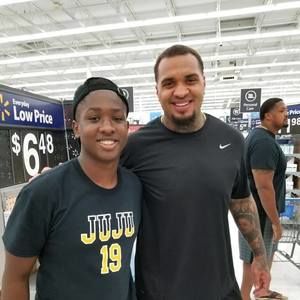 Meet your Posher, Miles